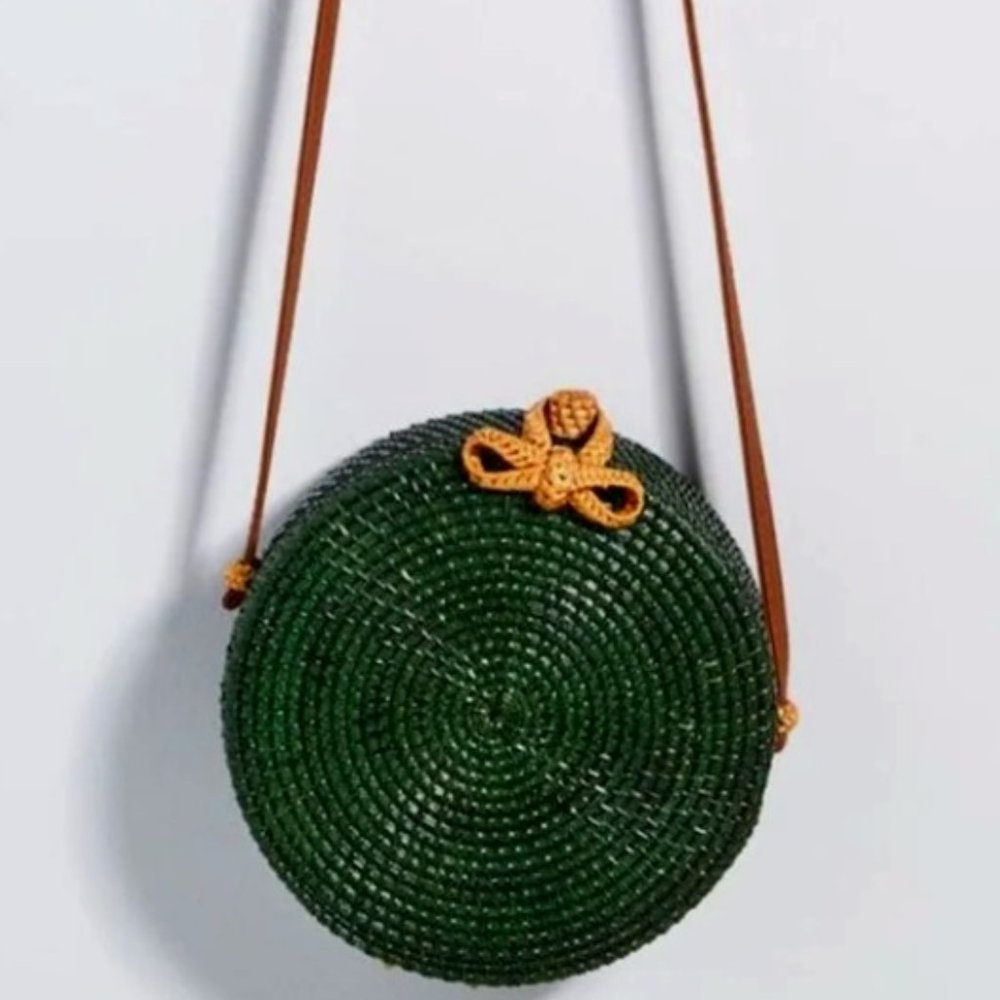 Modcloth🌴Ratton Round Canteen Bag